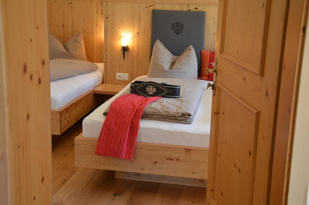 Untersillerhof Villa Neustift im Stubaital Rum bild